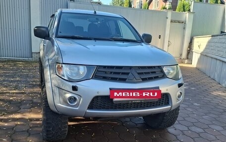 Mitsubishi L200 IV рестайлинг, 2011 год, 1 250 000 рублей, 3 фотография