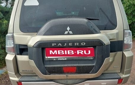 Mitsubishi Pajero IV, 2014 год, 2 500 000 рублей, 2 фотография