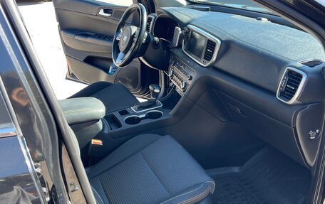 KIA Sportage IV рестайлинг, 2021 год, 2 700 000 рублей, 4 фотография