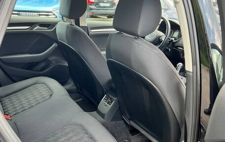 Audi A3, 2015 год, 1 600 000 рублей, 14 фотография