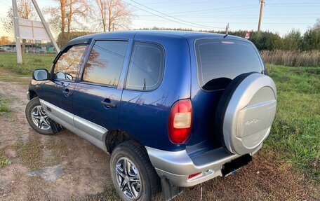 Chevrolet Niva I рестайлинг, 2006 год, 300 000 рублей, 2 фотография