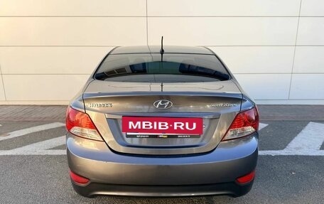 Hyundai Solaris II рестайлинг, 2014 год, 910 000 рублей, 9 фотография