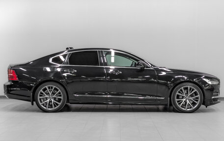 Volvo S90 II рестайлинг, 2020 год, 3 500 000 рублей, 4 фотография