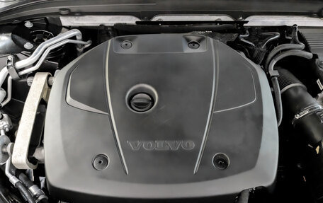 Volvo S90 II рестайлинг, 2020 год, 3 500 000 рублей, 9 фотография