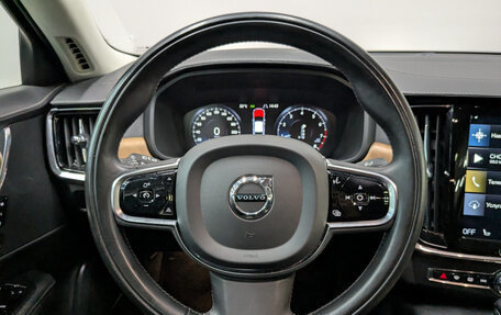 Volvo S90 II рестайлинг, 2020 год, 3 500 000 рублей, 23 фотография