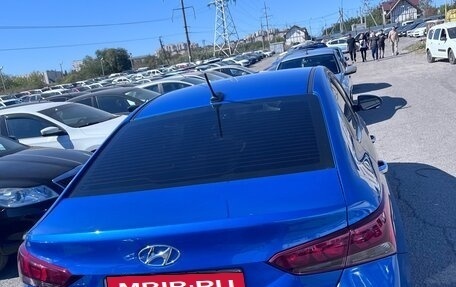 Hyundai Solaris II рестайлинг, 2021 год, 4 фотография