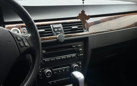BMW 3 серия, 2008 год, 770 000 рублей, 15 фотография