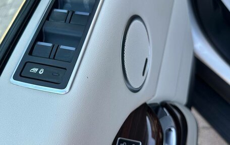 Land Rover Range Rover IV рестайлинг, 2014 год, 5 000 000 рублей, 11 фотография