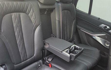 BMW X5, 2025 год, 17 000 000 рублей, 18 фотография