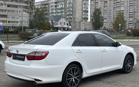 Toyota Camry, 2017 год, 2 320 000 рублей, 9 фотография