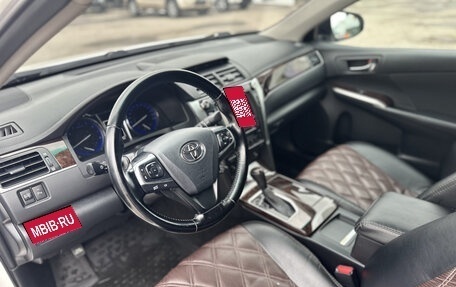 Toyota Camry, 2017 год, 2 320 000 рублей, 20 фотография