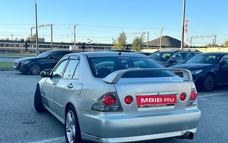 Toyota Altezza, 2000 год, 670 000 рублей, 3 фотография