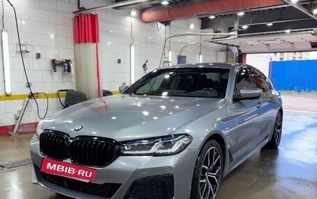 BMW 5 серия, 2022 год, 6 900 000 рублей, 2 фотография