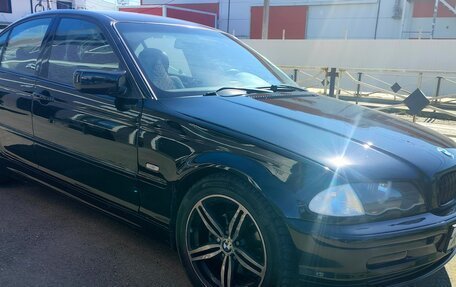 BMW 3 серия, 2001 год, 500 000 рублей, 2 фотография