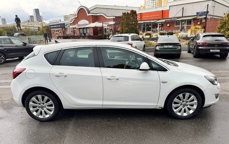 Opel Astra J, 2011 год, 700 000 рублей, 4 фотография