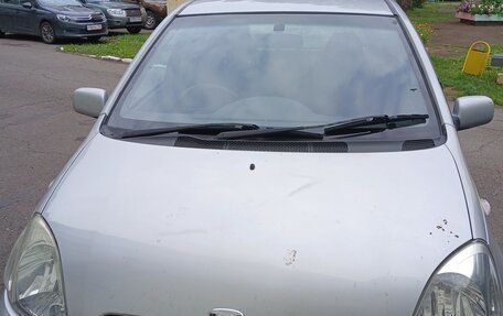 Toyota Vitz, 2003 год, 380 000 рублей, 2 фотография
