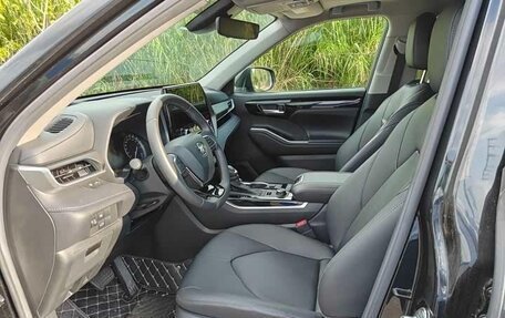 Toyota Highlander, 2022 год, 4 535 008 рублей, 8 фотография