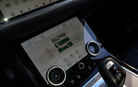 Land Rover Range Rover Evoque II, 2019 год, 4 199 000 рублей, 15 фотография