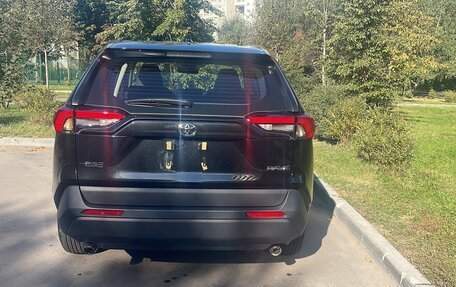 Toyota RAV4, 2025 год, 4 100 000 рублей, 2 фотография