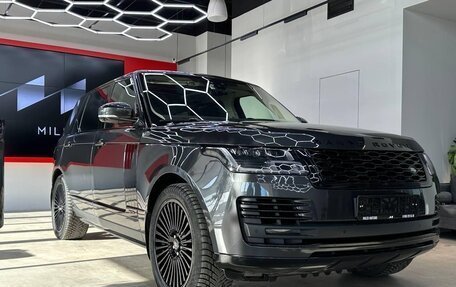 Land Rover Range Rover IV рестайлинг, 2018 год, 9 490 000 рублей, 3 фотография