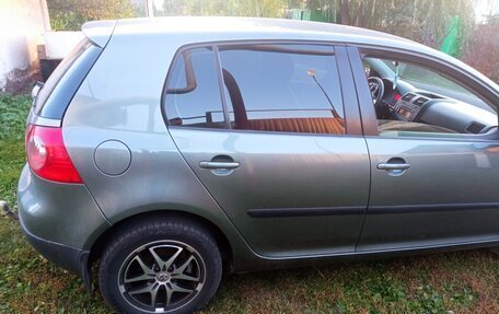 Volkswagen Golf V, 2004 год, 550 000 рублей, 9 фотография