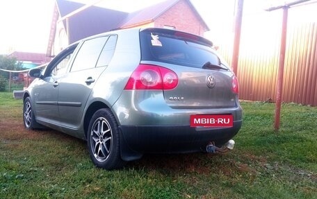 Volkswagen Golf V, 2004 год, 550 000 рублей, 7 фотография
