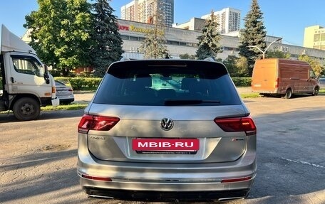 Volkswagen Tiguan II, 2019 год, 3 000 000 рублей, 6 фотография