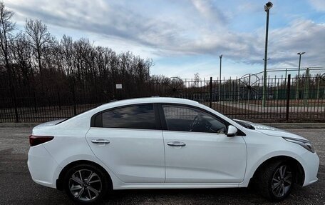 KIA Rio IV, 2017 год, 1 400 000 рублей, 6 фотография
