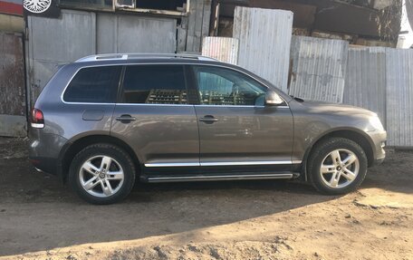 Volkswagen Touareg III, 2008 год, 999 000 рублей, 4 фотография