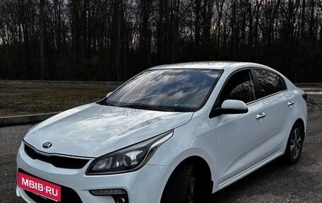 KIA Rio IV, 2017 год, 1 400 000 рублей, 2 фотография