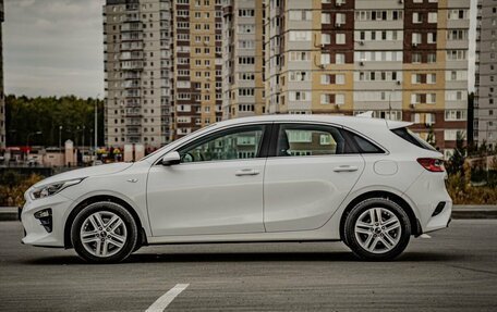KIA cee'd III, 2020 год, 1 720 000 рублей, 6 фотография
