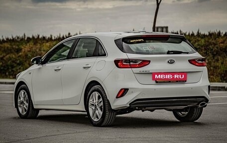 KIA cee'd III, 2020 год, 1 720 000 рублей, 7 фотография