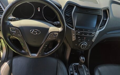 Hyundai Santa Fe III рестайлинг, 2016 год, 2 950 000 рублей, 13 фотография