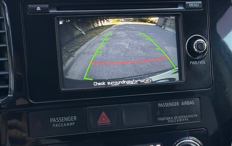Mitsubishi Outlander III рестайлинг 3, 2014 год, 1 480 000 рублей, 19 фотография