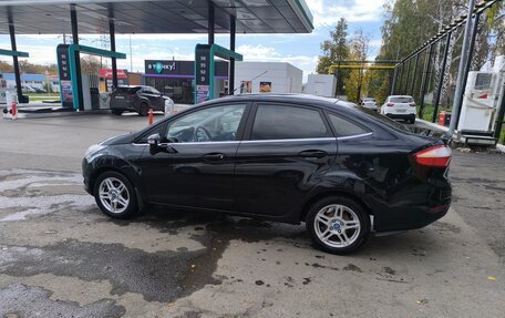 Ford Fiesta, 2015 год, 810 000 рублей, 9 фотография
