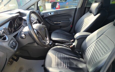 Ford Fiesta, 2015 год, 810 000 рублей, 18 фотография
