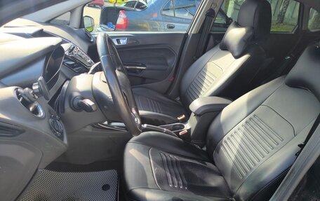 Ford Fiesta, 2015 год, 810 000 рублей, 16 фотография