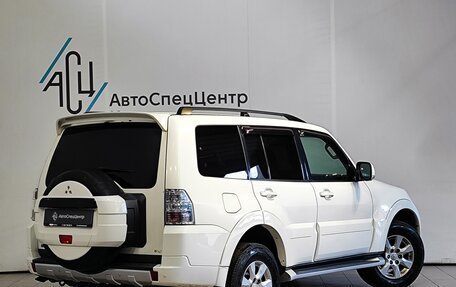 Mitsubishi Pajero IV, 2013 год, 1 939 000 рублей, 2 фотография