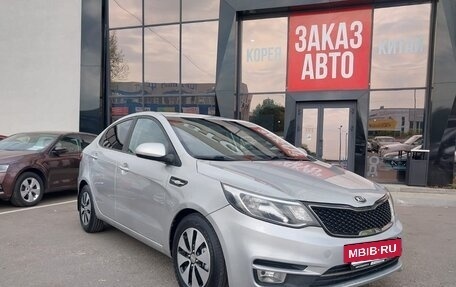 KIA Rio III рестайлинг, 2017 год, 870 000 рублей, 3 фотография