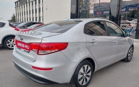 KIA Rio III рестайлинг, 2017 год, 870 000 рублей, 6 фотография