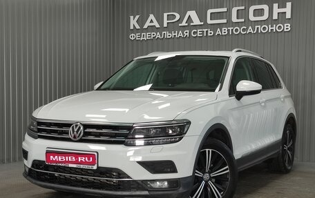 Volkswagen Tiguan II, 2018 год, 2 270 000 рублей, 1 фотография