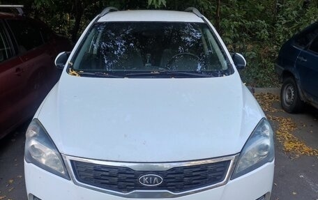 KIA cee'd I рестайлинг, 2011 год, 600 000 рублей, 1 фотография