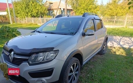 Renault Sandero II рестайлинг, 2017 год, 870 000 рублей, 3 фотография