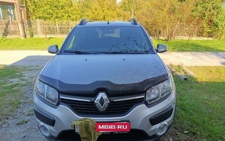 Renault Sandero II рестайлинг, 2017 год, 870 000 рублей, 2 фотография