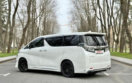 Toyota Vellfire II, 2018 год, 6 200 000 рублей, 6 фотография