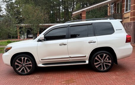 Toyota Land Cruiser 200, 2014 год, 4 550 000 рублей, 3 фотография
