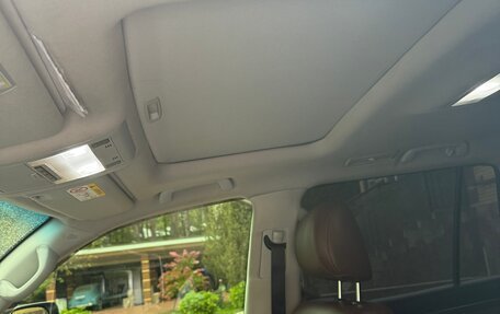 Toyota Land Cruiser 200, 2014 год, 4 550 000 рублей, 16 фотография