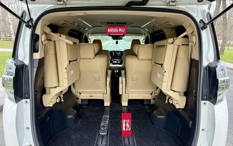 Toyota Vellfire II, 2018 год, 6 200 000 рублей, 23 фотография