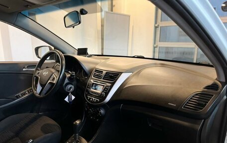 Hyundai Solaris II рестайлинг, 2014 год, 775 000 рублей, 12 фотография