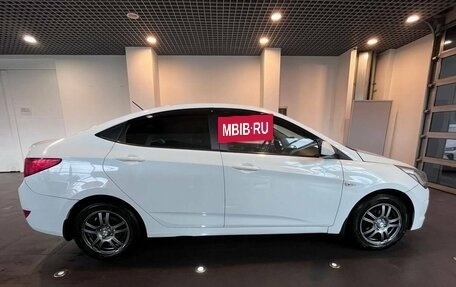 Hyundai Solaris II рестайлинг, 2014 год, 775 000 рублей, 2 фотография